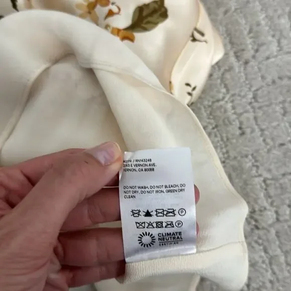 Reformation Aden 100% Silk Dress in “Bella” floral print cream sleeveless midi - Picture 10 of 11